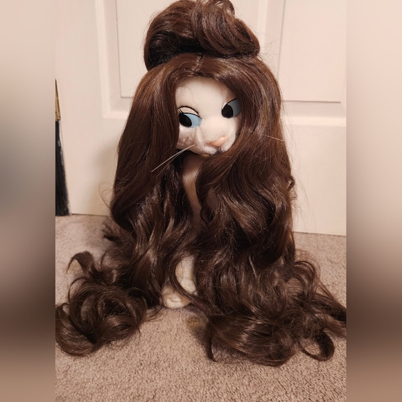 Map of Beauty 24-inch Long Brown Wavy Wig Belle Cosplay - Picture 8 of 10